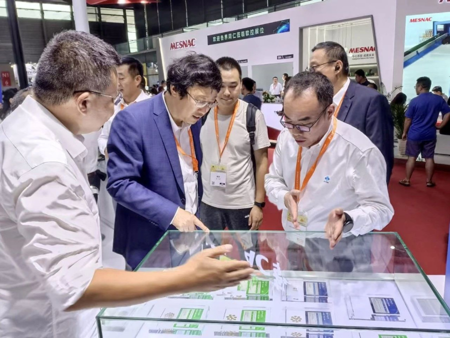 1736402760805853zZn6.jpg 5f90ded9f974bc5f14ccbc4ec6c8c69f.jpg